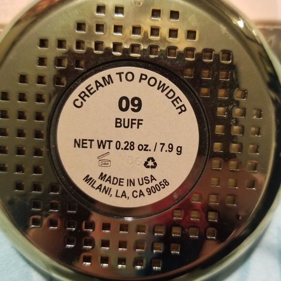 Milani Compact Powder - Picture 2 of 4